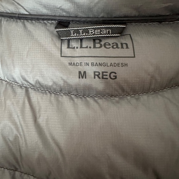 Women's L.L.Bean Black Primaloft Insulated Down Jacket Black Medium Zip - Picture 6 of 7